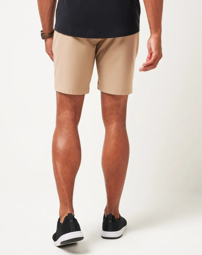 Men Shorts TravisMathew TECH CHINO SHORT 8IN Khaki
