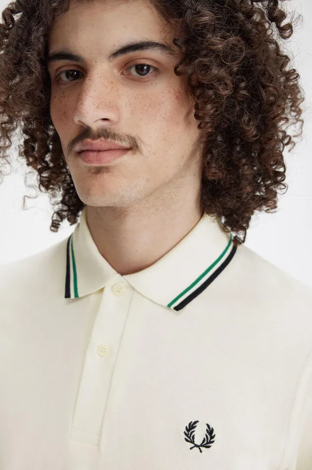Men The ShirtM12 Light Ecrufred Perry Greenblack Fred Perry The Fred Perry Shirt