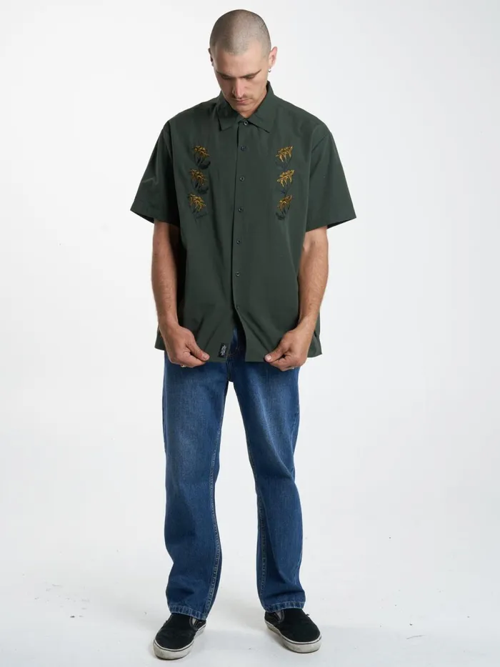 Mens Secret Garden Short Sleeve Work Shirt Oil Green Thrills Shirts
