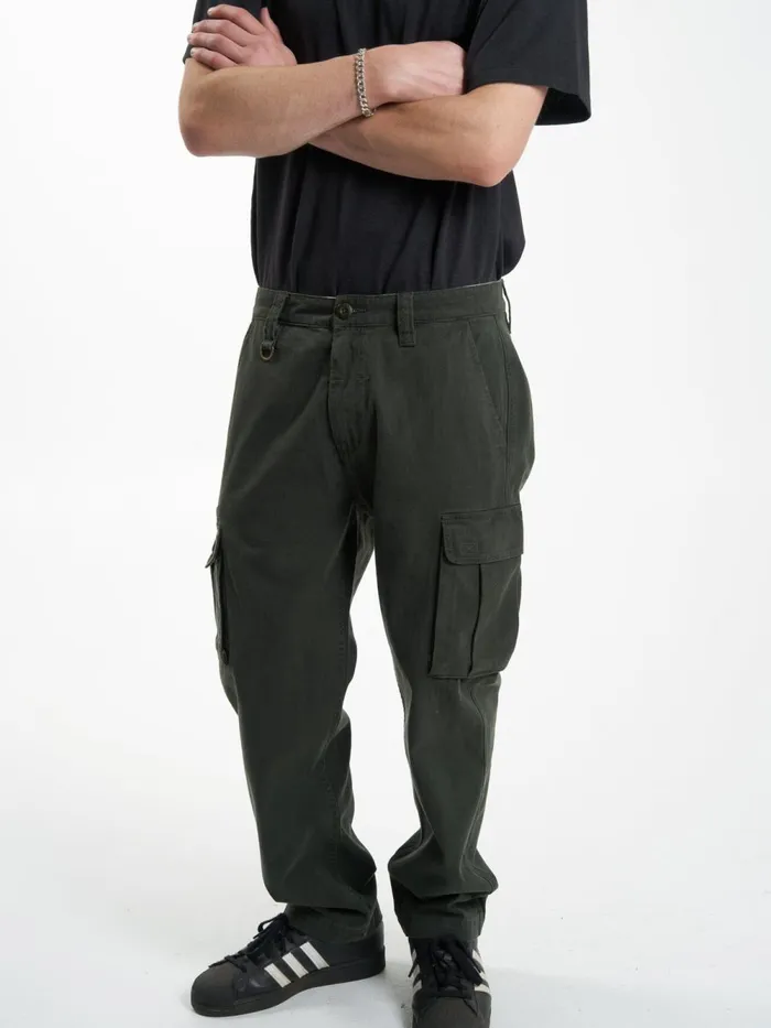 Mens Slacker Union Cargo Pant Oil Green Thrills Pants