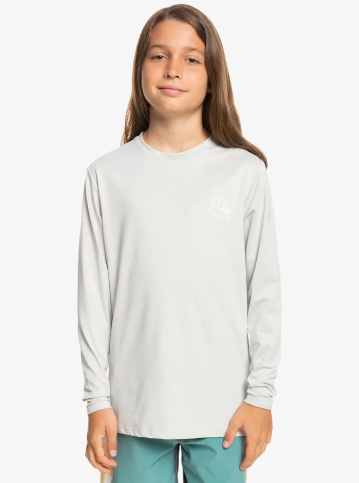 Quiksilver 816 Heritage Heather Long Sleeve UPF 50 Surf TShirt Gray Violet Heather Boys Rashguards Quiksilver 816 Heritage Heather Long Sleeve UPF 50 Surf TShirt Gray Violet Heather Boys Rashguards