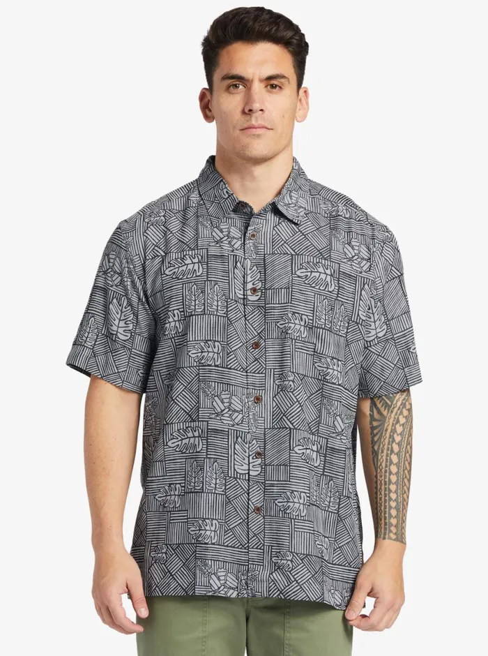 Quiksilver Amazed Palm Woven Shirt Black Amazed Palm MensWaterman Shirts and Polos Quiksilver Amazed Palm Woven Shirt Black Amazed Palm MensWaterman Shirts and Polos