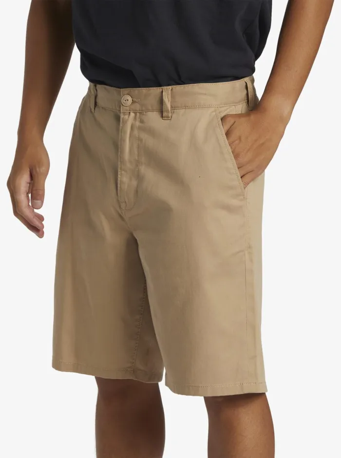 Quiksilver Crest Chino Chino 21034 Shorts Plage Mens Shorts and Amphibians Quiksilver Crest Chino Chino 21034 Shorts Plage Mens Shorts and Amphibians