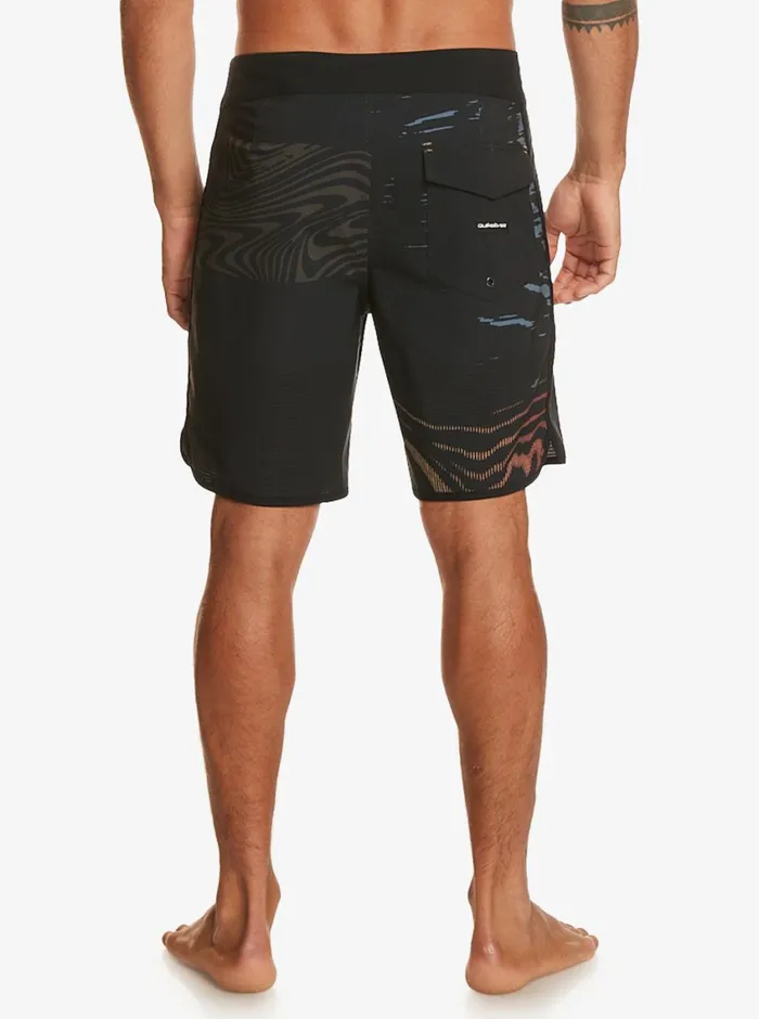 Quiksilver Highline Scallop 19034 Boardshorts Black Mens Shorts and Amphibians