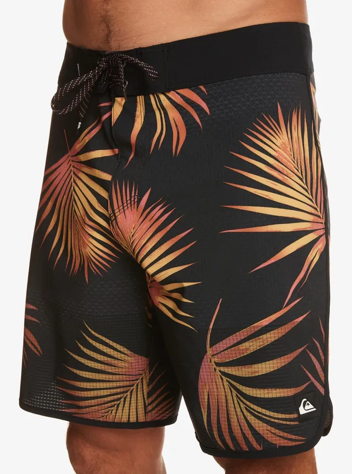 Quiksilver Highline Scallop 19034 Boardshorts Mineral Red Mens Shorts and Amphibians