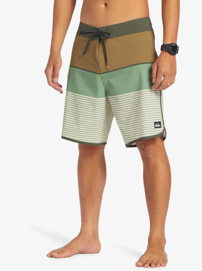 Quiksilver Surfsilk Tijuana 19034 Boardshorts Dill Mens Shorts and Amphibians