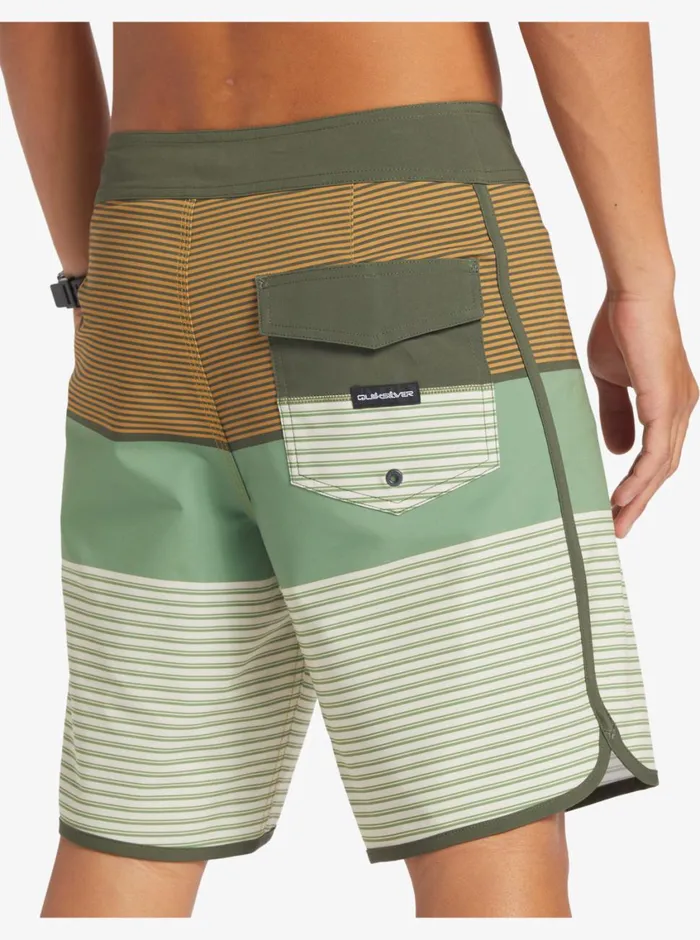 Quiksilver Surfsilk Tijuana 19034 Boardshorts Dill Mens Shorts and Amphibians