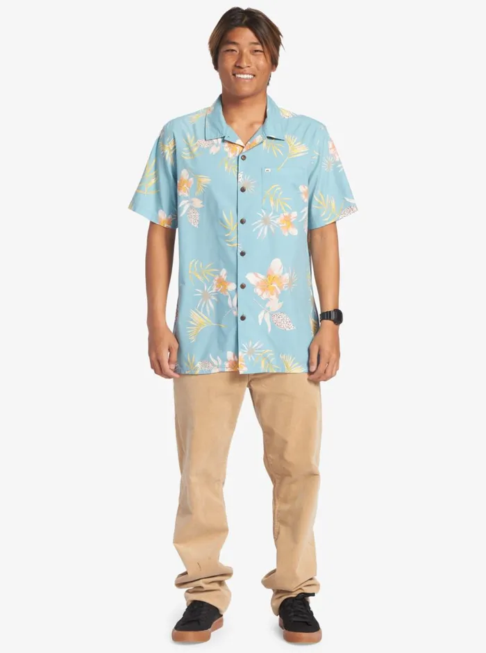Quiksilver Tropical Floral Short Sleeve Woven Shirt Reef Waters Tropical Floral Ss Mens Shirts and Polos Quiksilver Tropical Floral Short Sleeve Woven Shirt Reef Waters Tropical Floral Ss Mens Shirts and Polos