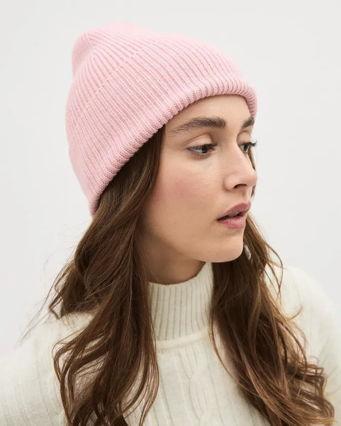 RWandCO Hats Gloves and Scarves Beanie With Large Ribbed Cuff Pink 8211 Women RWandCO Hats Gloves and Scarves Beanie With Large Ribbed Cuff Pink 8211 Women