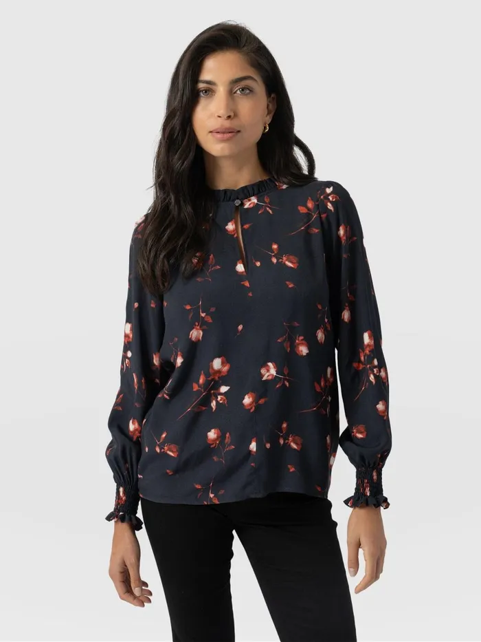 Saint And Sofia Blouses and Shirts Women Olivia Blouse 8211 Dark Roses Dark Roses Saint And Sofia Blouses and Shirts Women Olivia Blouse 8211 Dark Roses Dark Roses