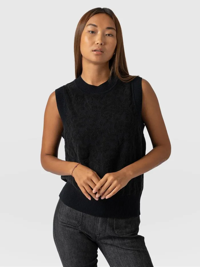 Saint And Sofia Knitwear Women Wren Sleeveless Knit 8211 Black Black