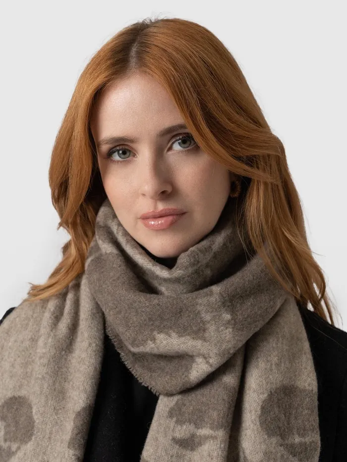 Saint And Sofia Scarves and Hats Women Sutton Skull Scarf 8211 Beige Beige