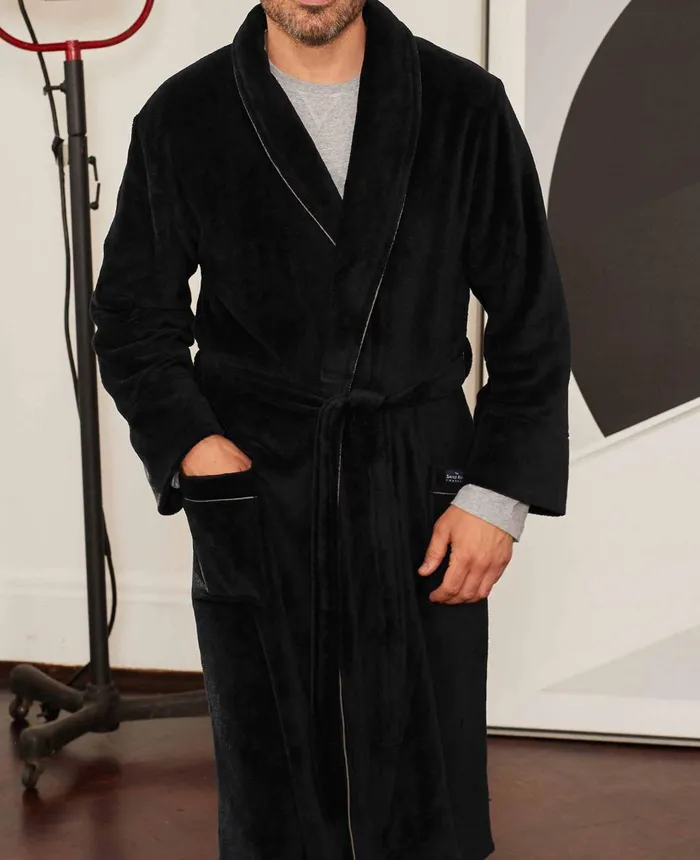 Savile Row Company Black Fleece Supersoft Dressing Gown With Grey Piping Black Fleece Men Dressing Gowns and Robes Savile Row Company Black Fleece Supersoft Dressing Gown With Grey Piping Black Fleece Men Dressing Gowns and Robes