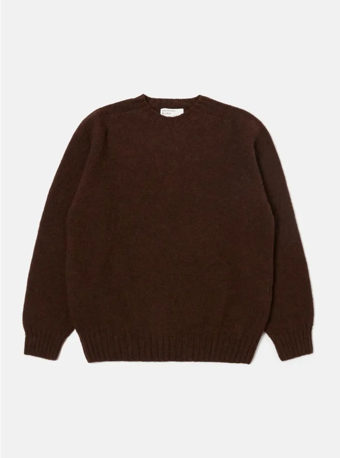 Seamless Crew In Coffee Supersoft Knit Men Universal Works Knitwear