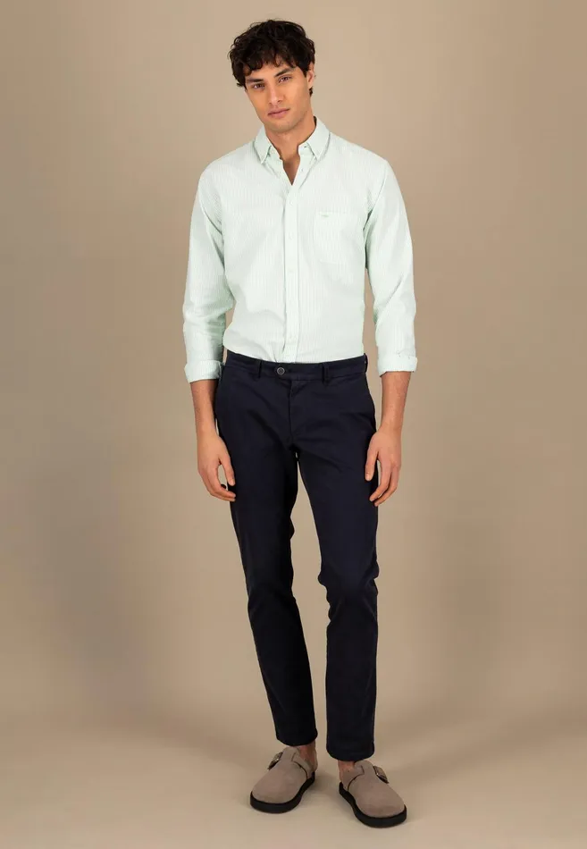 Shirts Men FYNCHHATTON Shirt In The Filigree Strip Look And Buttondown Collar Poppy Rednavyturf Green