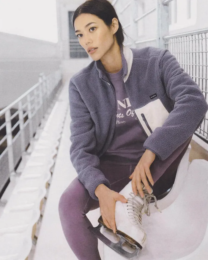 Sporty and Rich Coats Women Zipped Sherpa Jacket 8211 EggplantCream