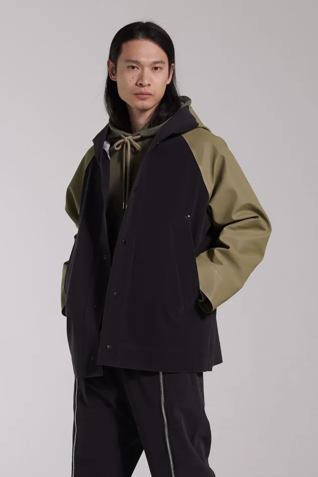 Stutterheim Bergamo Hooded Jacket Aloe Men Raincoats