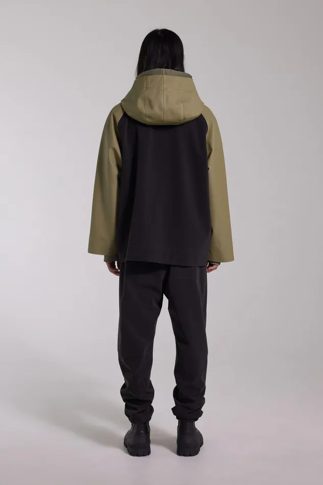 Stutterheim Bergamo Hooded Jacket Aloe Men Raincoats