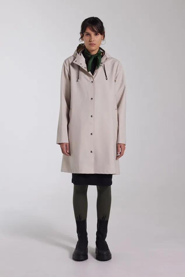 Stutterheim Mosebacke Lightweight Raincoat Light Sand Women Raincoats
