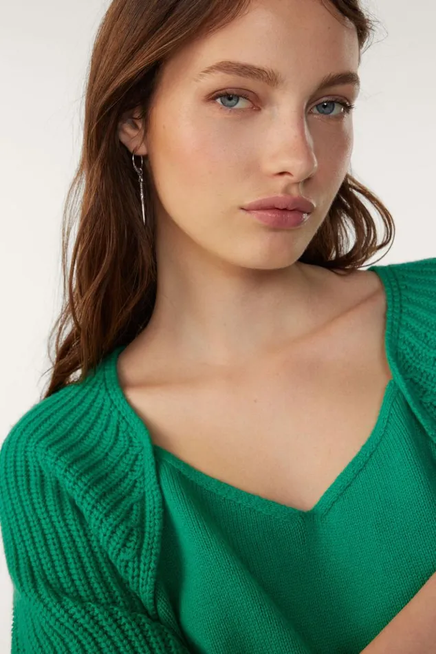 SusyUltraFeminine Sweater Clothing Baandsh Sweaters and Cardigans