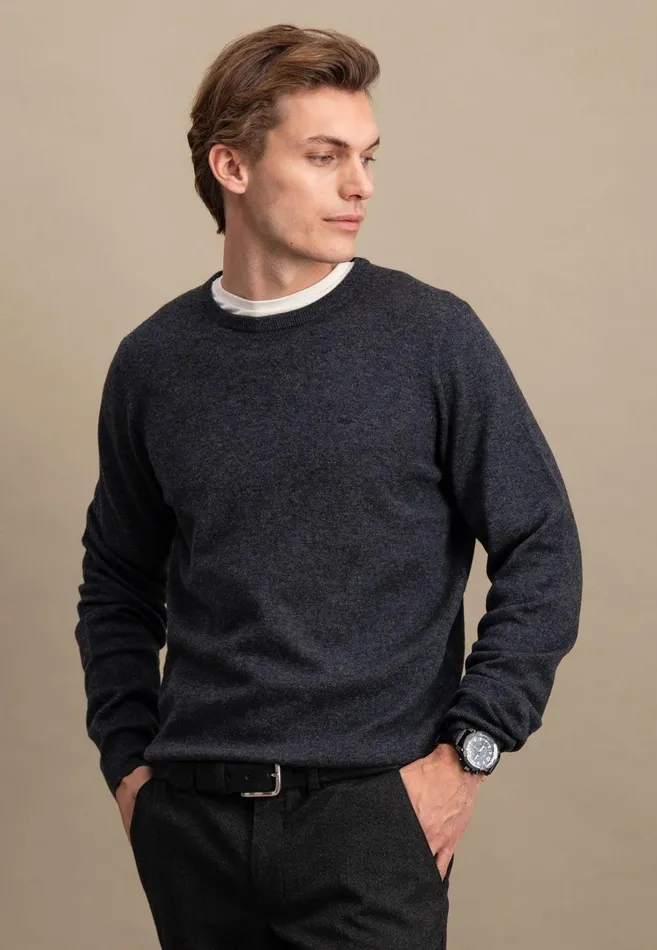 Sweater Men FYNCHHATTON Merinocashmere Sweater With A Round Neckline Cloud Bluenightlight Khakidark Emeraldgrass Greennavy