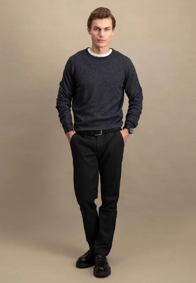 Sweater Men FYNCHHATTON Merinocashmere Sweater With A Round Neckline Cloud Bluenightlight Khakidark Emeraldgrass Greennavy