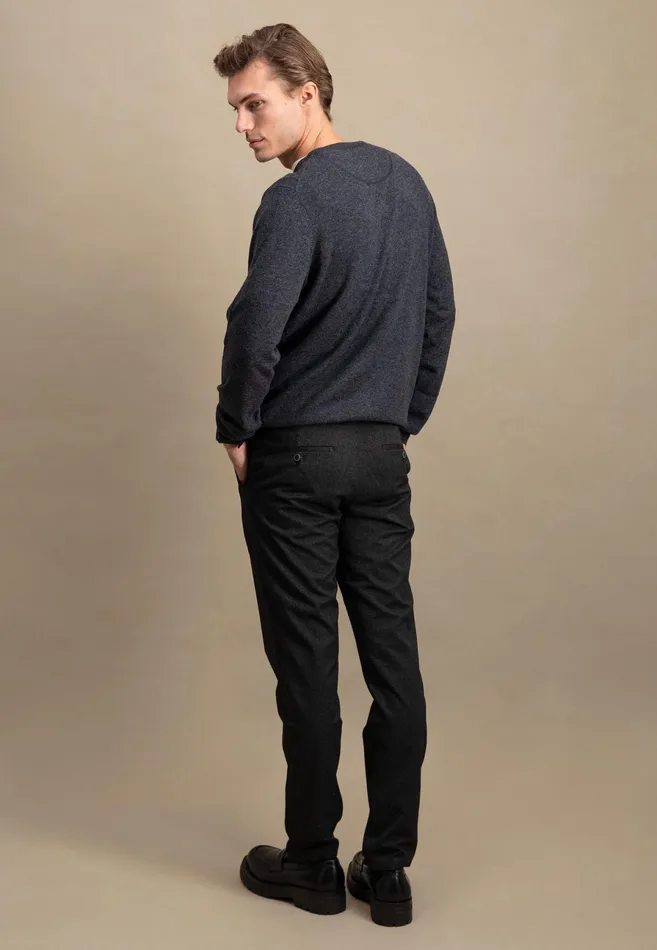 Sweater Men FYNCHHATTON Merinocashmere Sweater With A Round Neckline Cloud Bluenightlight Khakidark Emeraldgrass Greennavy