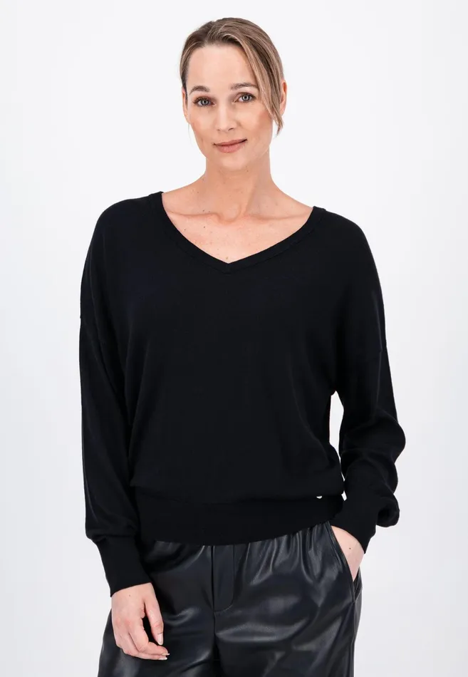 Sweater Women FYNCHHATTON Sweater With Silk Content And Vneckline Blackdusty Rosetaupe Sweater Women FYNCHHATTON Sweater With Silk Content And Vneckline Blackdusty Rosetaupe