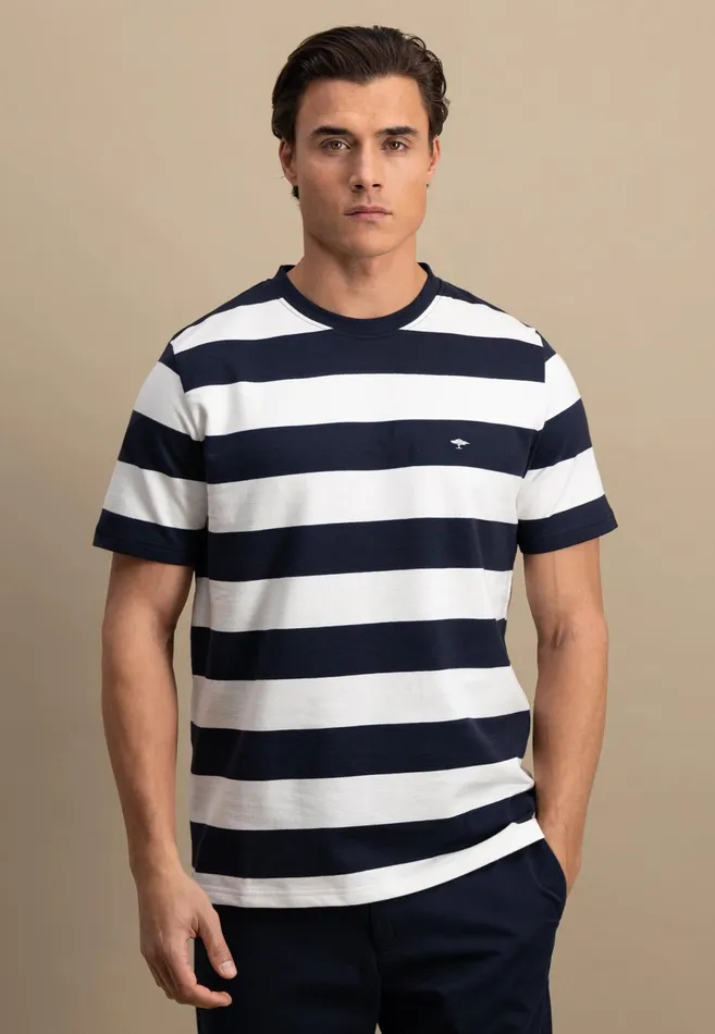 Tshirts Men FYNCHHATTON Striped Tshirt With A Colored LogoTail Navynew Offwhite Tshirts Men FYNCHHATTON Striped Tshirt With A Colored LogoTail Navynew Offwhite