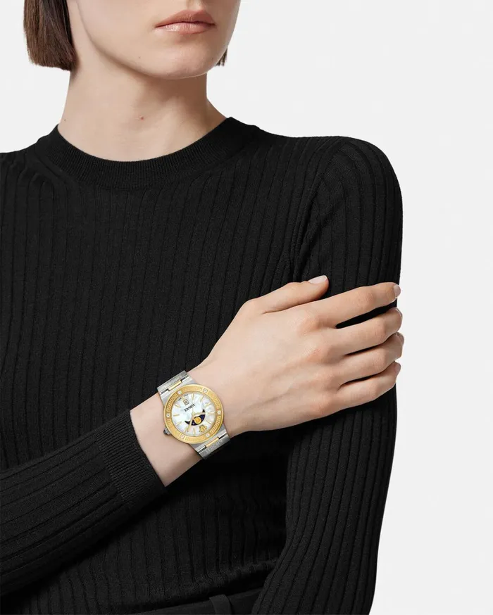 Watches Women Versace Greca Logo Moonphase Diamond Watch Silvergold