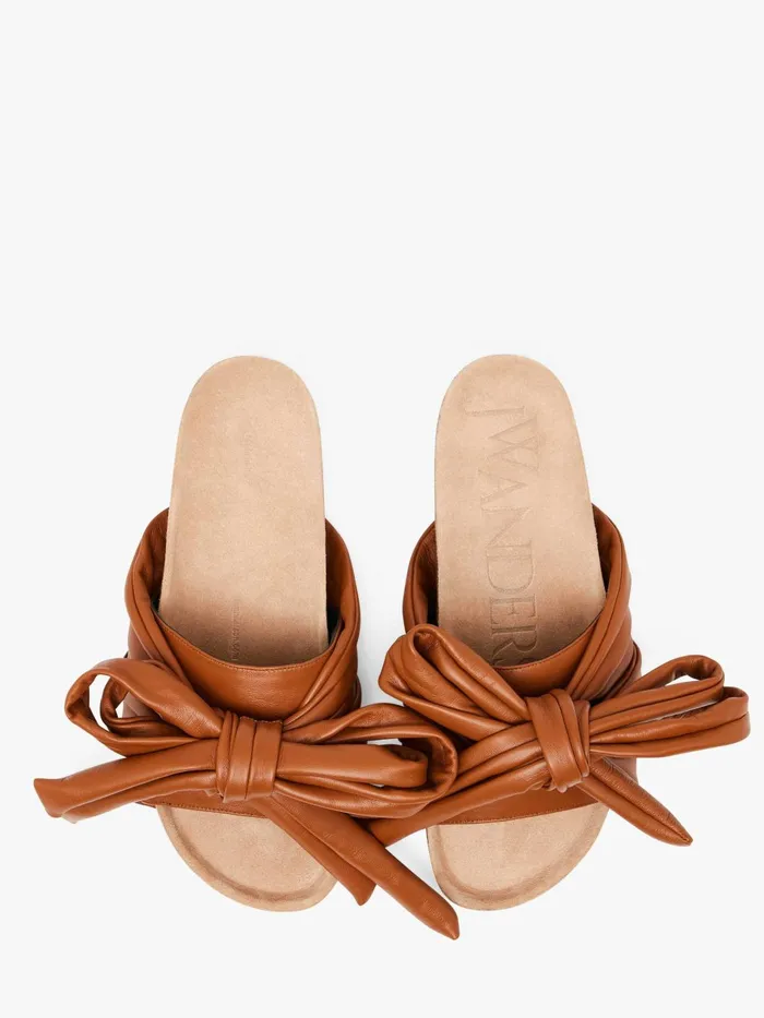 Women Flats JW Anderson BOW FLAT SANDALS Tan Women Flats JW Anderson BOW FLAT SANDALS Tan