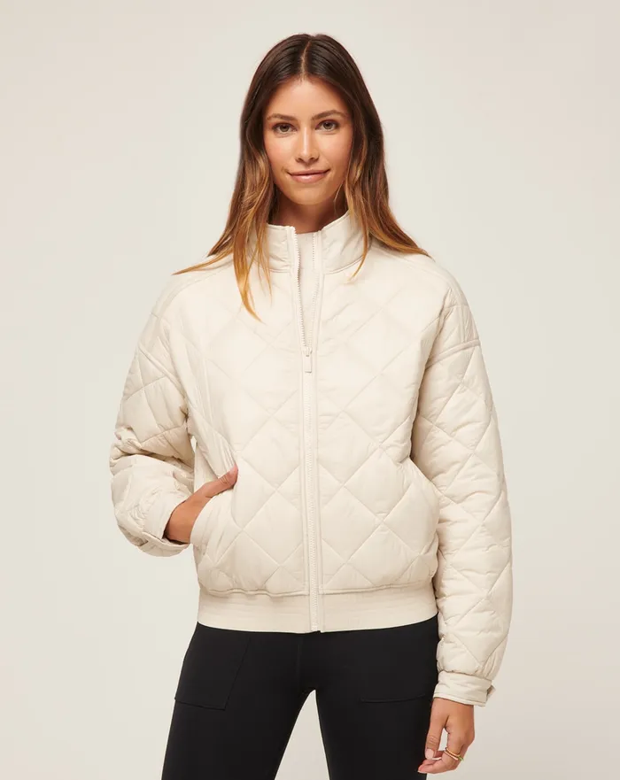 Women Jackets TravisMathew LIGHTS AT NIGHT QUILTED JACKET Pumice Stone
