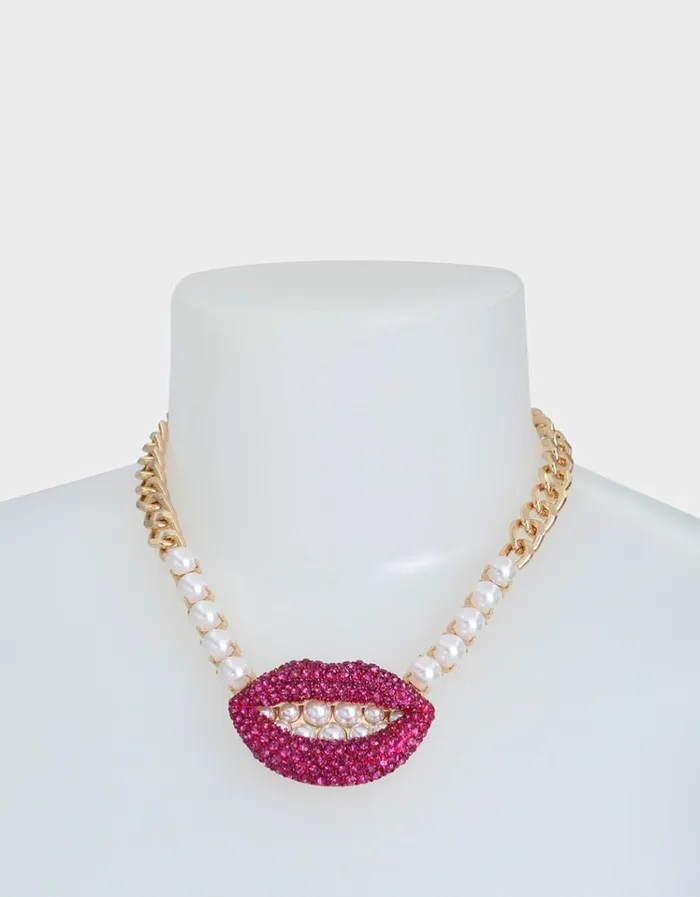 Women MIDNIGHT GARDEN SHORT LIP NECKLACE PINK Betsey Johnson