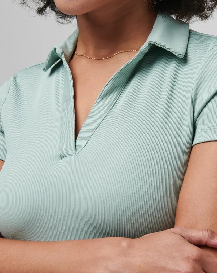 Women Polos TravisMathew MOVEKNIT VNECK POLO Jade