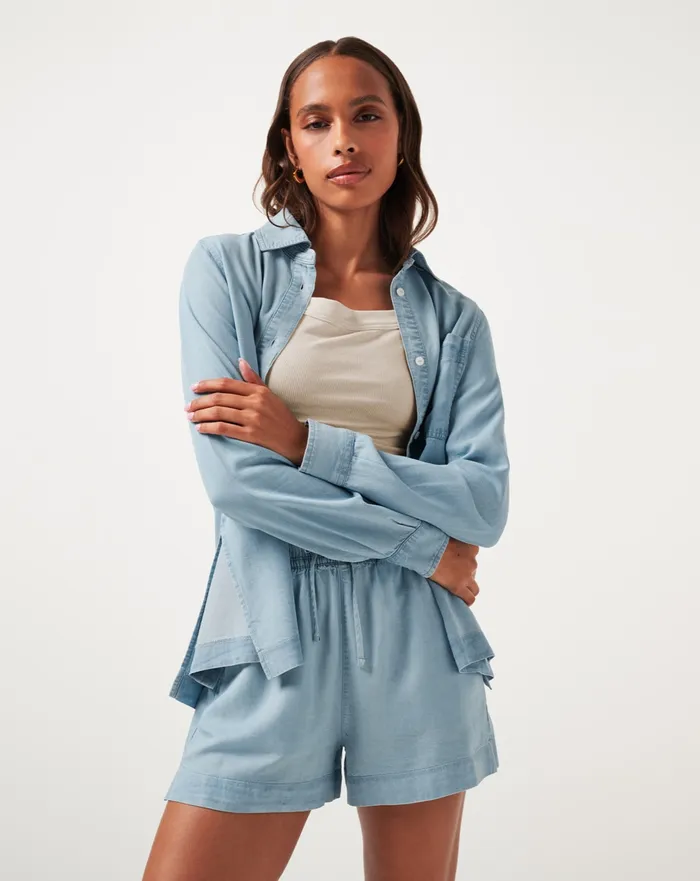 Women Shirts and Tops TravisMathew CHAMBRAY BUTTON DOWN LONG SLEEVE Light Wash