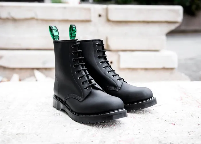 Women Solovair Derby Boots Black Greasy 8 Eye Derby Boot