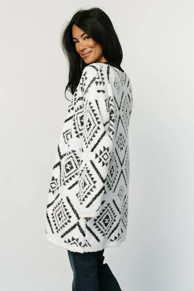 Women Sweaters Baltic Born Jay Oversized Cardigan White Black Women Sweaters Baltic Born Jay Oversized Cardigan White Black