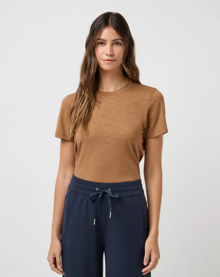 Women Tees TravisMathew CLOUD JERSEY TEE Chestnut