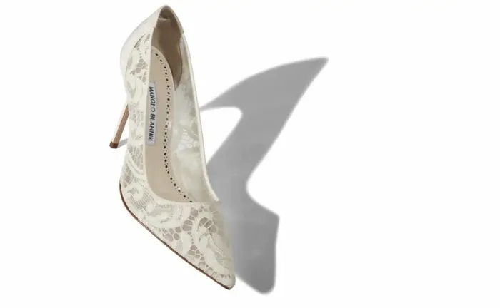Women White Lace Pointed Toe Pumps Manolo Blahnik Pumps