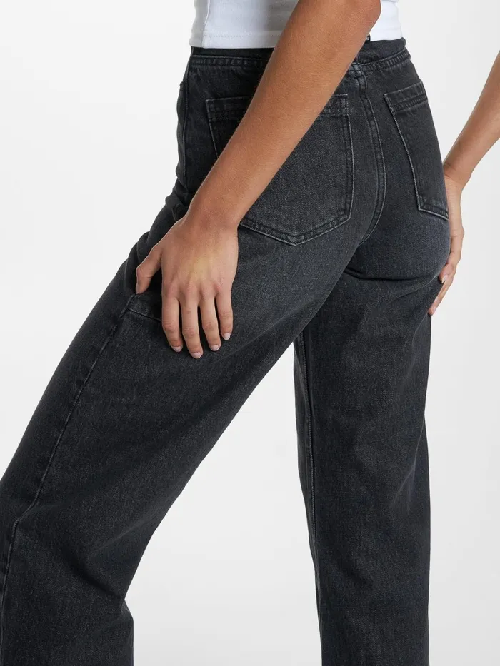 Womens Holly Jean Smoke Black Thrills High Waisted Jeans