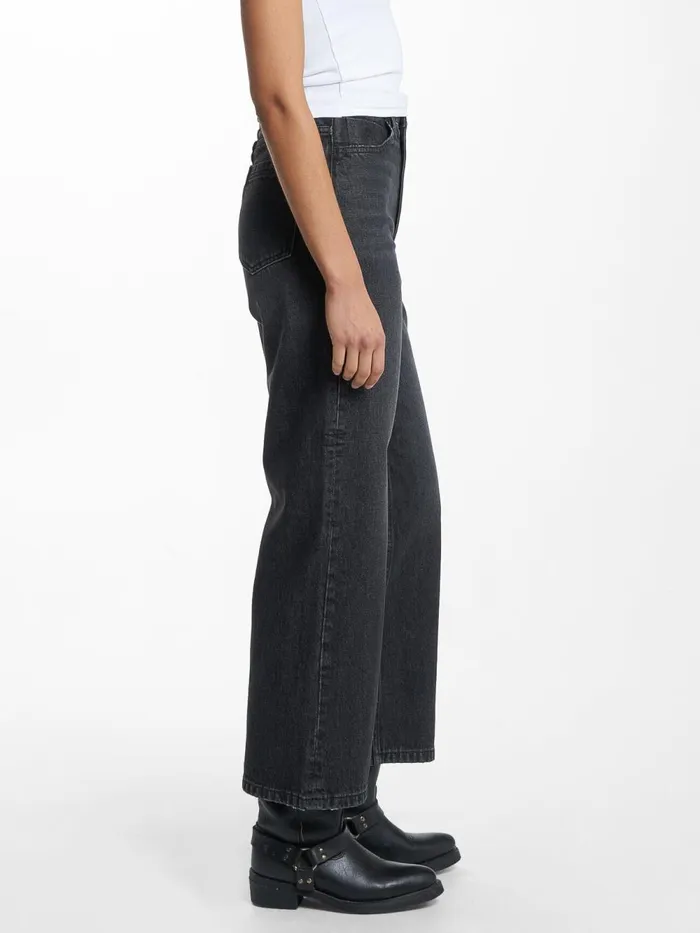 Womens Holly Jean Smoke Black Thrills High Waisted Jeans