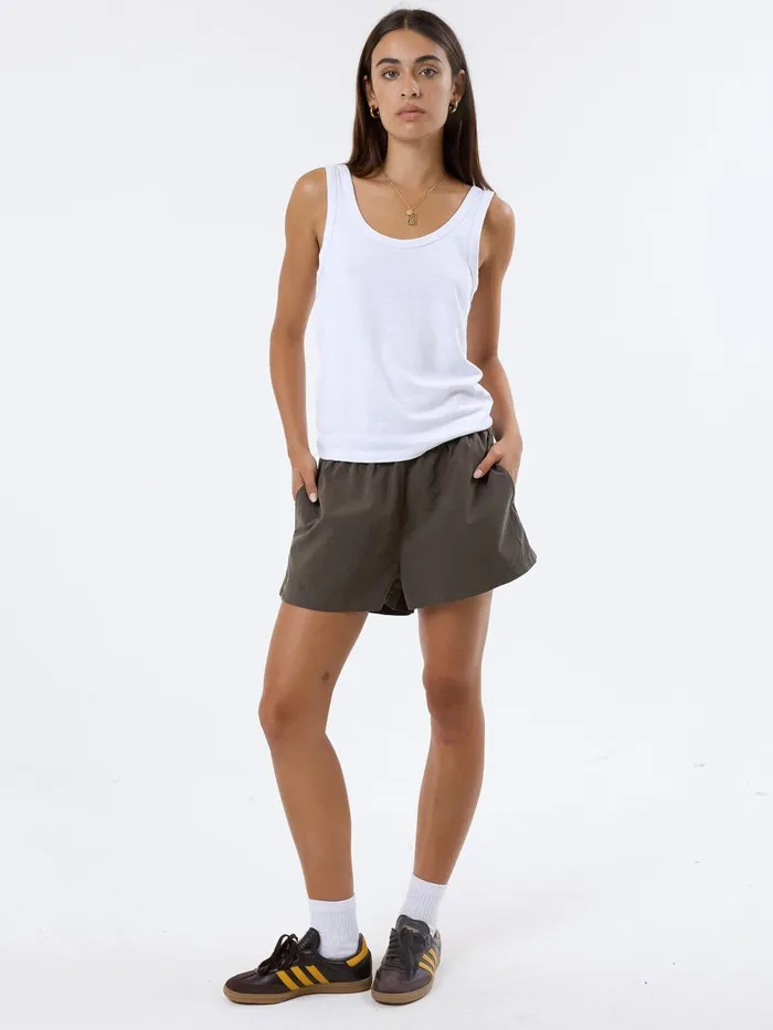 Womens Leighton Short Tarmac Thrills Shorts