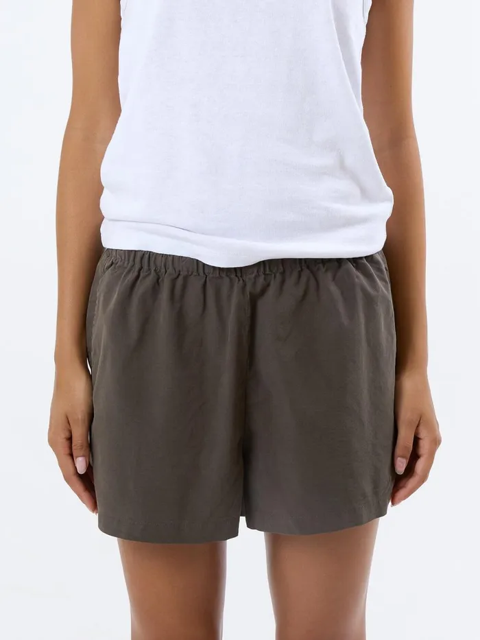 Womens Leighton Short Tarmac Thrills Shorts