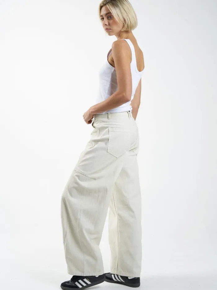 Womens Ronnie Jean Bone Thrills Mid Rise Jeans