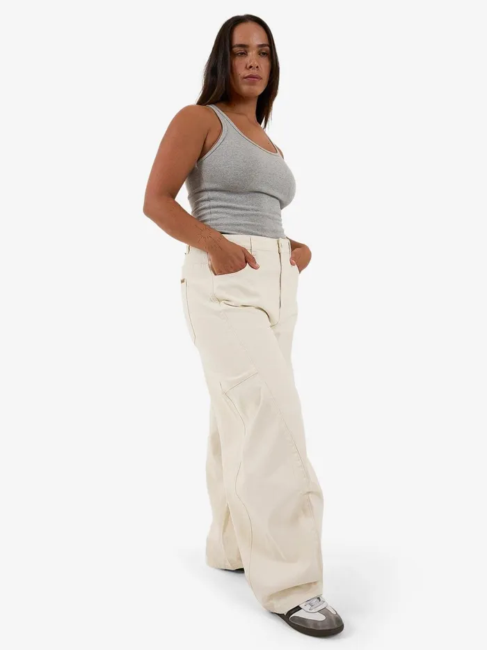 Womens Ronnie Jean Bone Thrills Mid Rise Jeans